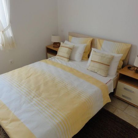 Apartments Cubela Beautiful Garden Τρογκίρ Εξωτερικό φωτογραφία