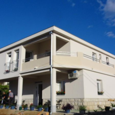 Apartments Cubela Beautiful Garden Τρογκίρ Εξωτερικό φωτογραφία